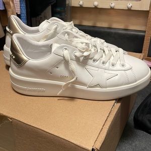 Golden Goose Sneakers